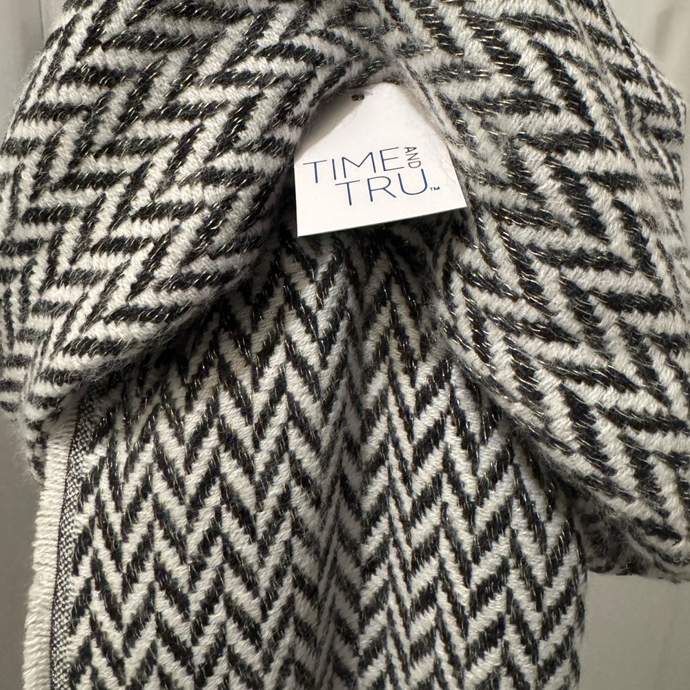Time and Tru Black and White Chevron Scarf w/ Gold accents